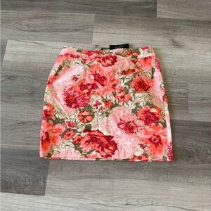 NWT Talbots watercolor floral pencil skirt 16 Petite